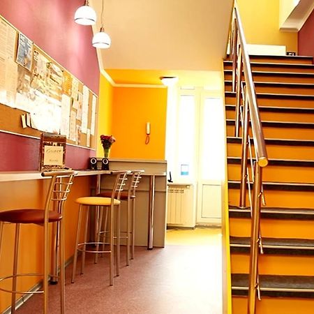 Zigzag Hostel Киев Экстерьер фото